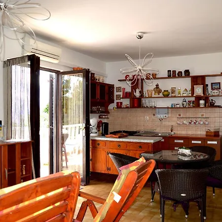 Apartment Elena *