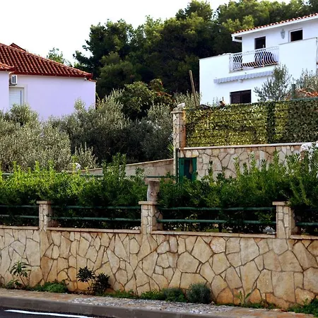 Apartment Elena Rogac